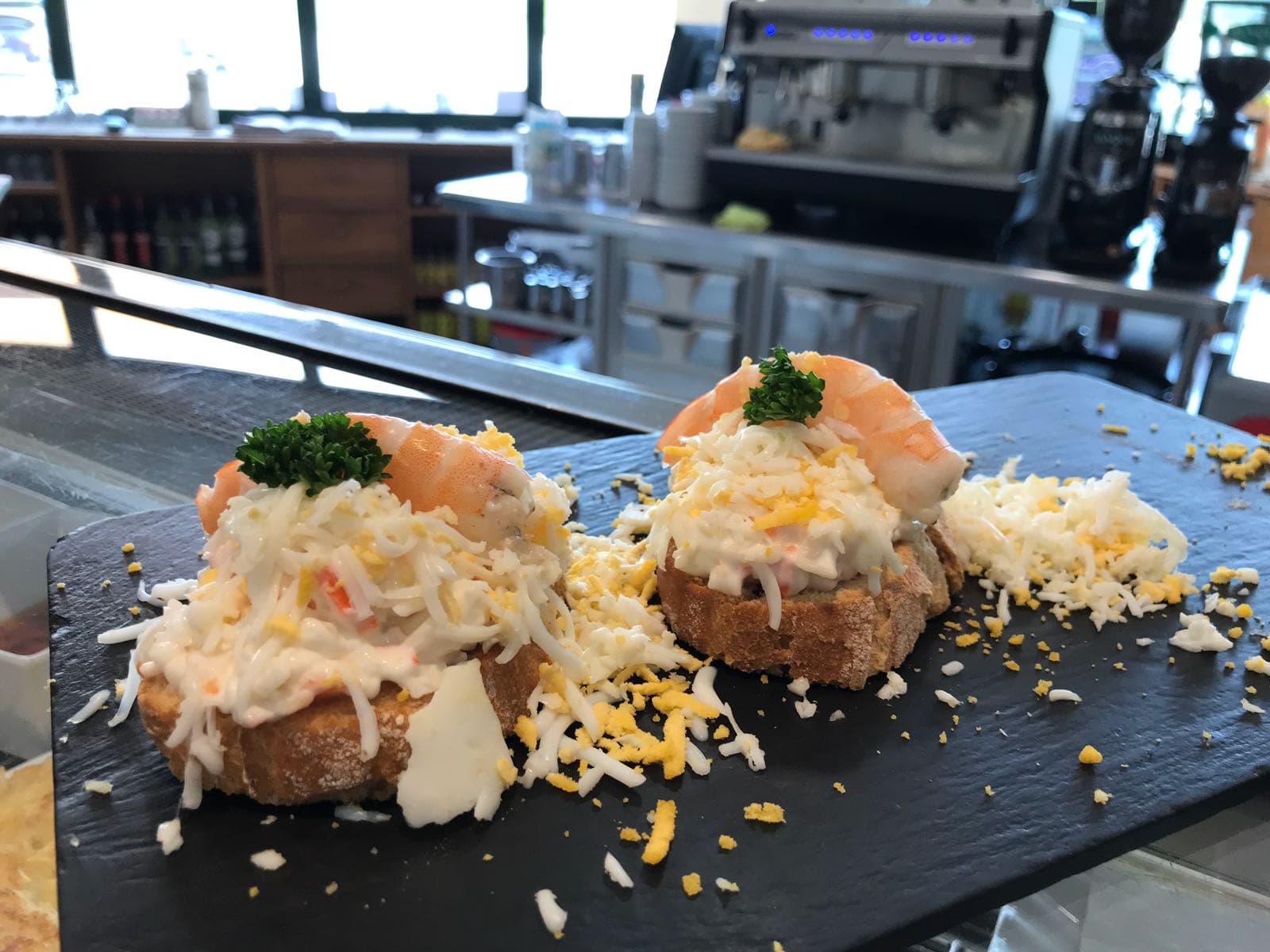 Ensaladilla con langostino